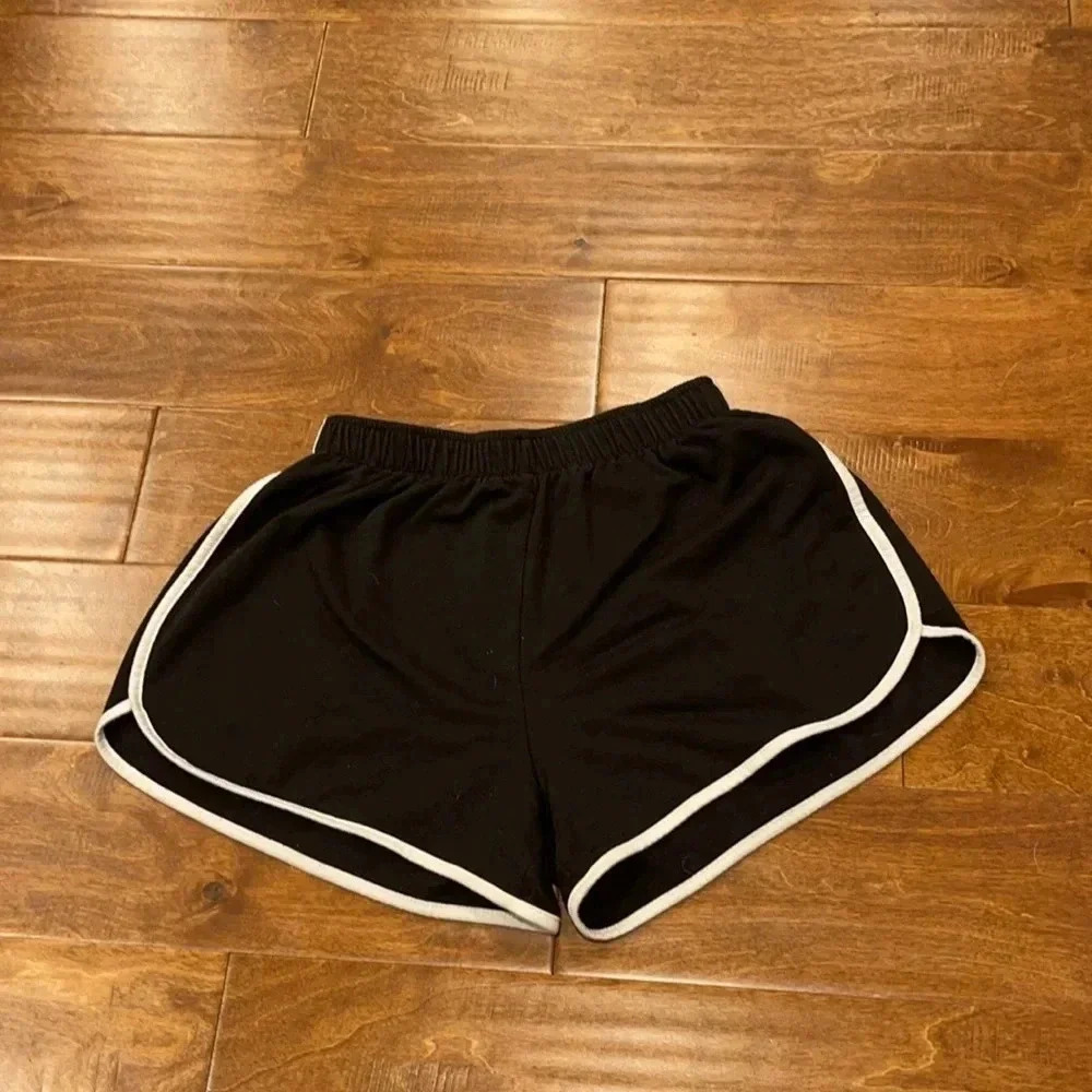Shein women’s shirts‎ medium no tags